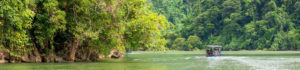 Balade en bateau sur le lac Ba be, Vietnam