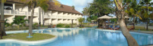 Piscine de l'hôtel Amani Tiwi à Mombasa