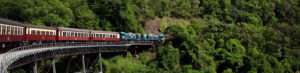 Départ à bord du Kuranda Scenic Railway pour une balade en forêt tropicale