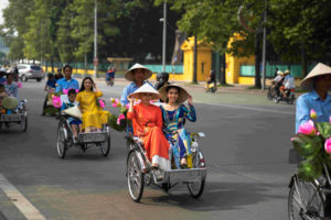 Balade en cyclo pousse dans les ryues d'Hanoi