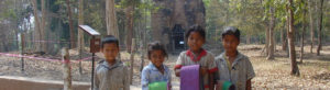 Enfants à Kompong Thom, Cambodge
