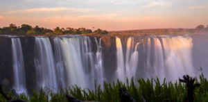 Chutes Victoria au coucher du Soleil, Afrique du Sud